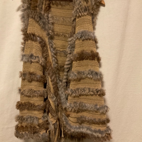Vintage Rabbit Fur Knit Vest - Picture 5 of 5